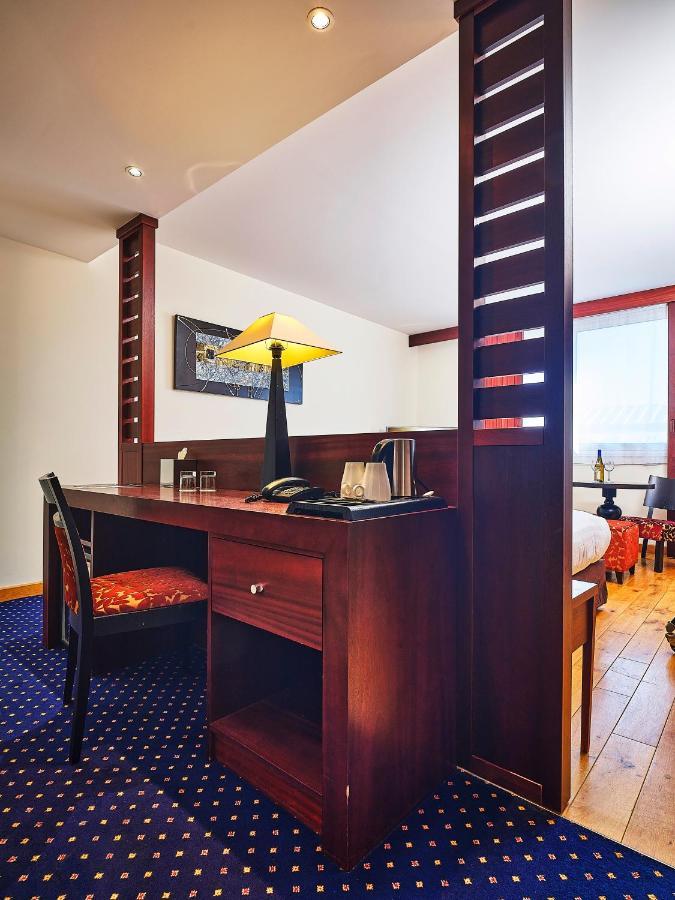 Le Mauritia Hotel Et Spa Pornic Eksteriør billede