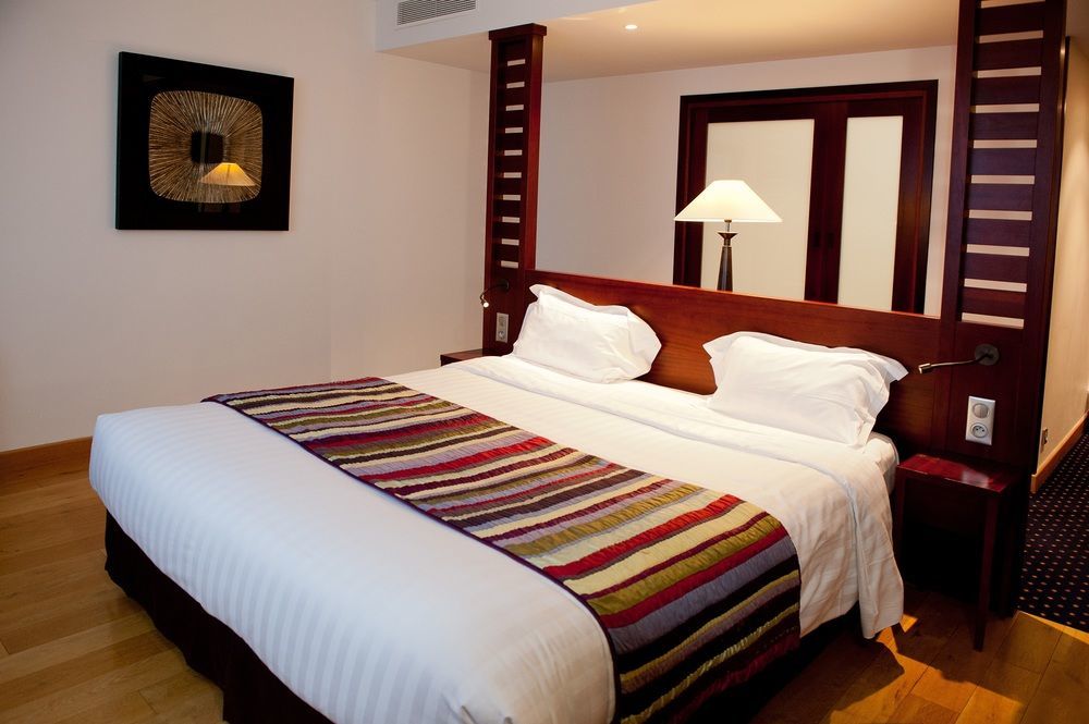 Le Mauritia Hotel Et Spa Pornic Eksteriør billede